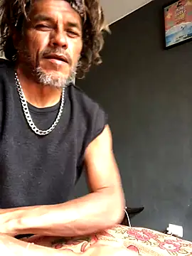 kvr27 online show from November 2025 08:30:01 PM