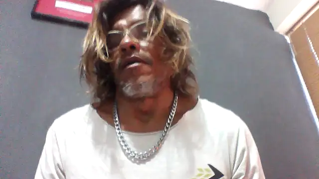 Snapshot of kvr27 chatting on May 2026 12:46:02 PM kvr27 online show from May 2026 12:46:02 PM