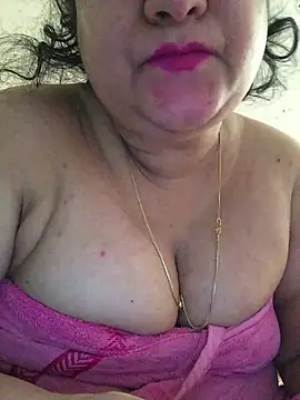 Snapshot of Sakshi_oberoi chatting on March 2025 12:04:02 PM Sakshi oberoi online show from March 2025 12:04:02 PM