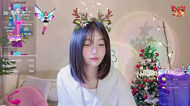 Snapshot of Dennielle- chatting on December 2024 10:11:02 AM Dennielle- online show from December 2024 10:11:02 AM