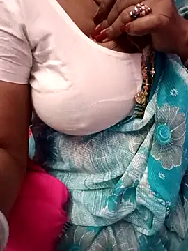 Snapshot of Tamil_Rathi chatting on March 2025 07:46:02 AM Tamil Rathi online show from March 2025 07:46:02 AM