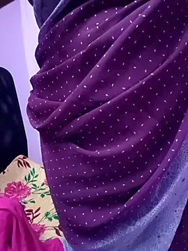 Snapshot of Tamil_Rathi chatting on March 2025 05:01:01 PM Tamil Rathi online show from March 2025 05:01:01 PM