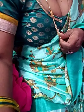 Snapshot of Tamil_Rathi chatting on March 2025 04:19:01 AM Tamil Rathi online show from March 2025 04:19:01 AM