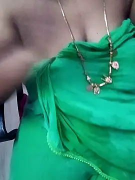 Snapshot of Tamil_Rathi chatting on March 2025 12:31:02 PM Tamil Rathi online show from March 2025 12:31:02 PM