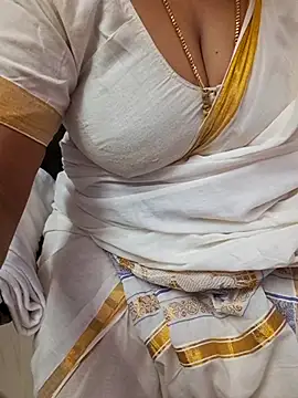 Snapshot of Tamil_Rathi chatting on September 2025 02:50:01 AM Tamil Rathi online show from September 2025 02:50:01 AM