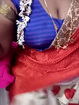 Snapshot of Tamil_Rathi chatting on March 2025 12:03:02 PM Tamil Rathi online show from March 2025 12:03:02 PM