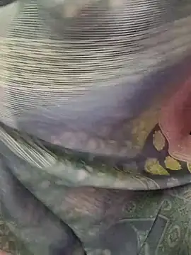 Snapshot of Tamil_Rathi chatting on March 2025 03:40:01 PM Tamil Rathi online show from March 2025 03:40:01 PM