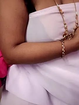 Snapshot of Tamil_Rathi chatting on March 2025 08:33:02 PM Tamil Rathi online show from March 2025 08:33:02 PM