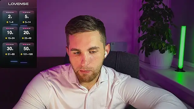 Sweeet  boy online show from October 2025 06:52:02 PM