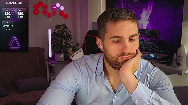 Sweeet  boy online show from November 2025 11:10:01 AM