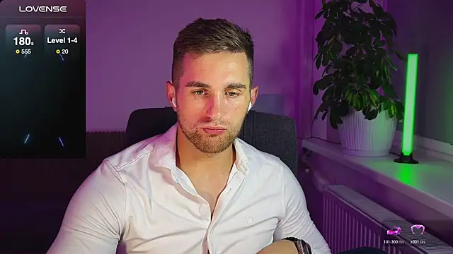 Sweeet  boy online show from October 2025 09:59:01 PM