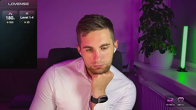 Sweeet  boy online show from October 2025 03:46:01 PM