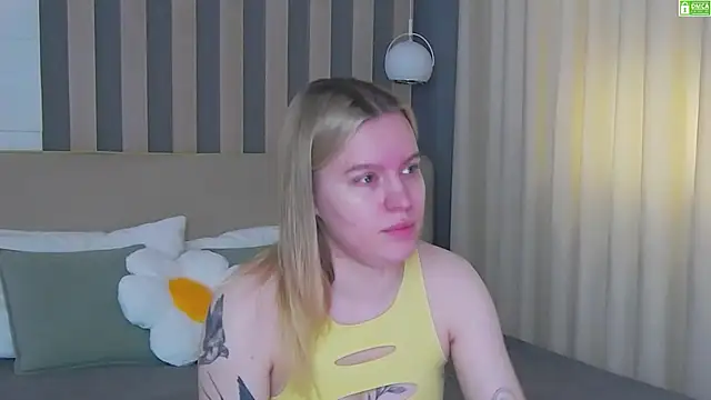 AmaliaBell online show from May 2026 01:18:01 PM