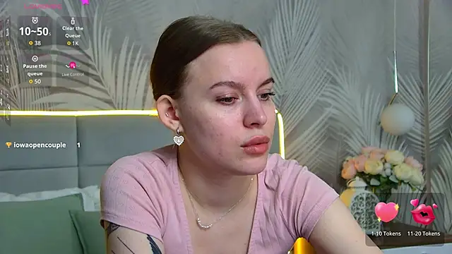 Snapshot of AmaliaBell chatting on September 2025 01:06:01 PM AmaliaBell online show from September 2025 01:06:01 PM