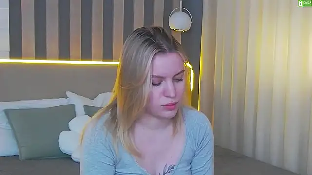 AmaliaBell online show from May 2026 01:17:02 PM