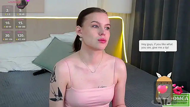 Snapshot of AmaliaBell chatting on September 2025 01:07:02 PM AmaliaBell online show from September 2025 01:07:02 PM