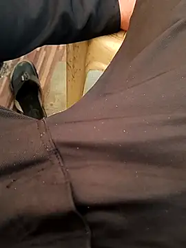 u wan me online show from February 2026 03:25:02 AM