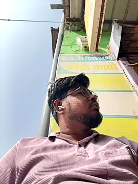 u wan me online show from November 2025 10:30:02 AM