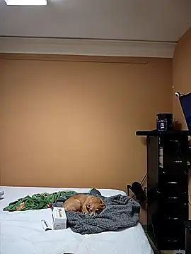 leahcimnikral online show from November 2025 06:56:02 AM