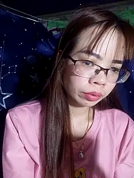 Snapshot of __Mai-love19__ chatting on March 2025 08:15:01 AM Mai-love19 online show from March 2025 08:15:01 AM