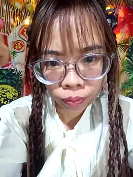   Mai-love19   online show from February 2026 11:50:01 AM