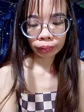   Mai-love19   online show from January 2026 11:31:01 PM