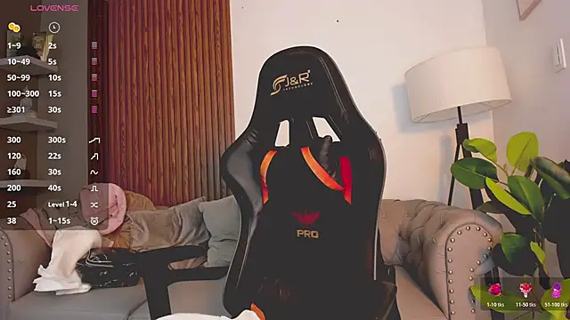 pervert lizza online show from October 2025 02:23:01 AM