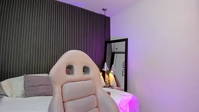 pervert lizza online show from January 2026 11:38:01 AM