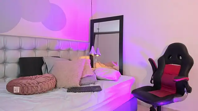 pervert lizza online show from March 2025 06:09:01 PM