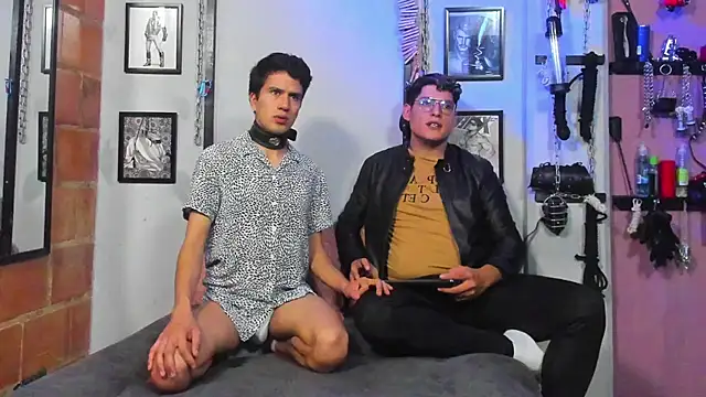 Snapshot of dom2travelersss chatting on March 2025 02:08:01 PM dom2travelersss online show from March 2025 02:08:01 PM