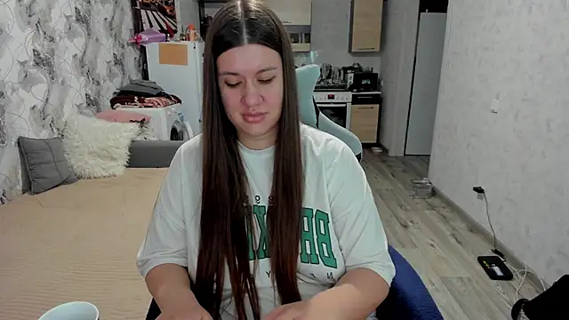 Snapshot of Lis_Kollen chatting on November 2025 09:29:01 PM Lis Kollen online show from November 2025 09:29:01 PM