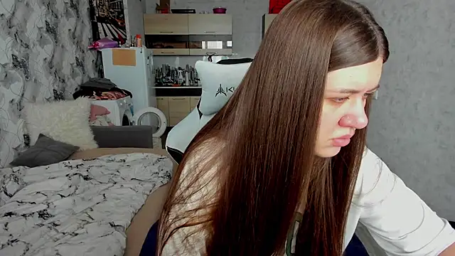 Snapshot of Lis_Kollen chatting on November 2025 08:20:02 AM Lis Kollen online show from November 2025 08:20:02 AM