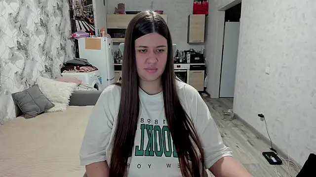 Snapshot of Lis_Kollen chatting on November 2025 11:26:01 AM Lis Kollen online show from November 2025 11:26:01 AM