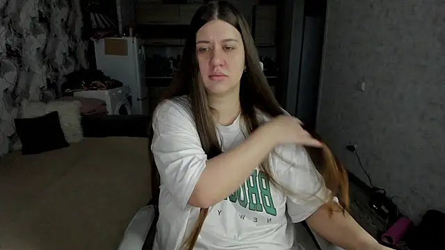 Snapshot of Lis_Kollen chatting on November 2025 10:03:02 AM Lis Kollen online show from November 2025 10:03:02 AM