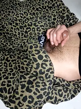 skaylove online show from October 2025 08:58:02 AM