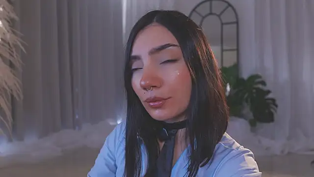 Snapshot of AmyArmstrong chatting on November 2025 10:19:01 PM AmyArmstrong online show from November 2025 10:19:01 PM