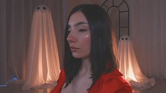 Snapshot of AmyArmstrong chatting on October 2025 07:24:01 PM AmyArmstrong online show from October 2025 07:24:01 PM