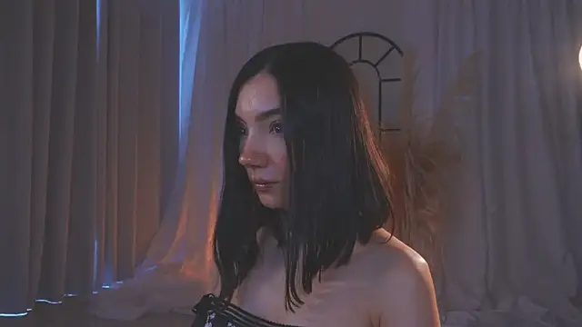 Snapshot of AmyArmstrong chatting on November 2025 08:34:02 PM AmyArmstrong online show from November 2025 08:34:02 PM