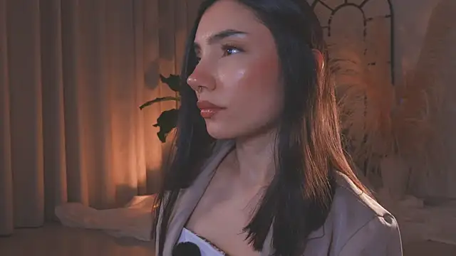 Snapshot of AmyArmstrong chatting on October 2025 12:45:01 AM AmyArmstrong online show from October 2025 12:45:01 AM