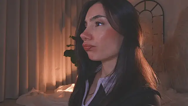 Snapshot of AmyArmstrong chatting on October 2025 12:23:02 AM AmyArmstrong online show from October 2025 12:23:02 AM