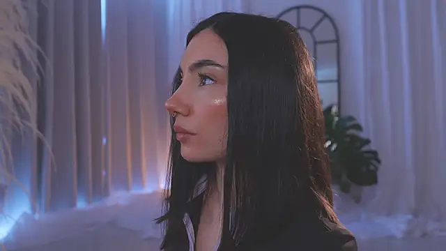 Snapshot of AmyArmstrong chatting on November 2025 02:49:01 PM AmyArmstrong online show from November 2025 02:49:01 PM