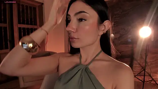 Snapshot of AmyArmstrong chatting on March 2025 04:24:02 AM AmyArmstrong online show from March 2025 04:24:02 AM