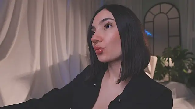 AmyArmstrong online show from February 2026 11:04:01 PM