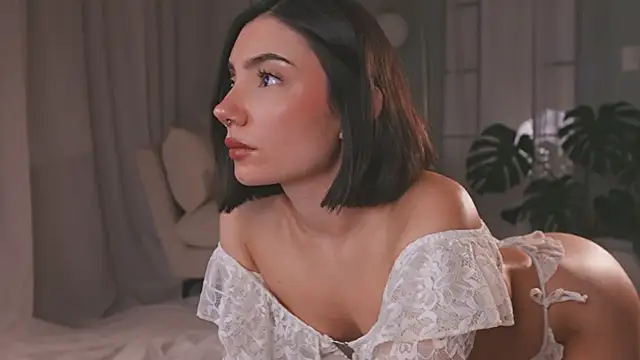 AmyArmstrong online show from April 2026 11:22:01 PM