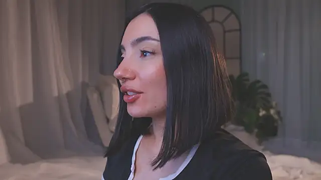 AmyArmstrong online show from February 2026 11:26:01 PM