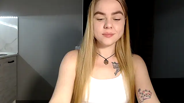 Snapshot of Sunbeam_ chatting on February 2025 09:31:01 PM Sunbeam online show from February 2025 09:31:01 PM