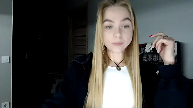 Snapshot of Sunbeam_ chatting on December 2024 07:06:02 PM Sunbeam online show from December 2024 07:06:02 PM