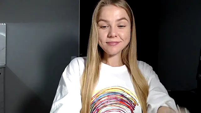 Snapshot of Sunbeam_ chatting on October 2025 09:56:01 PM Sunbeam online show from October 2025 09:56:01 PM