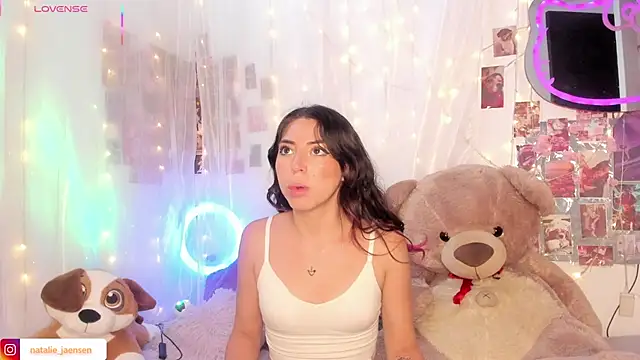 natalie jaensen online show from February 2026 09:02:02 PM