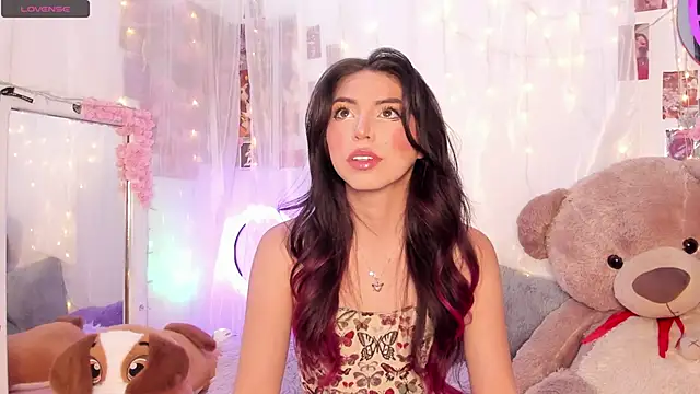 natalie jaensen online show from February 2026 05:24:01 PM